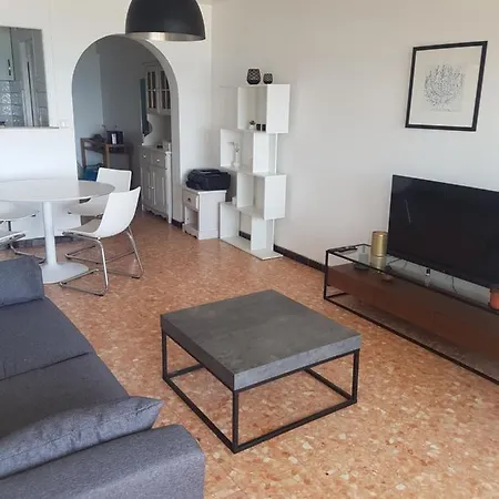 2 Pieces Terrasse Front De Mer Apartament